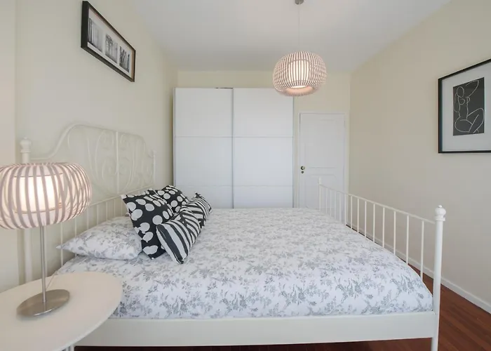 Apartamento Newark Апартаменты *